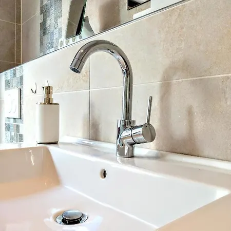 Friesenbude Deluxe יבר